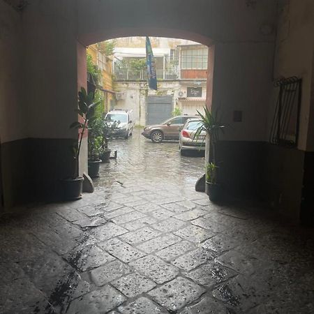 Vectes Home Nápoly Kültér fotó
